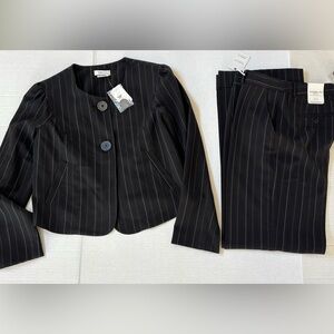 Van Heusen Women’s Modern Fit Stretch Blk PinStripes Pants Suit Sz 4 NWT